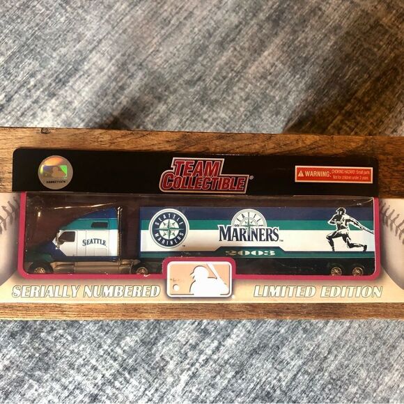 Diecast Truck Seattle Mariners 2003 Limited Edition Tractor Trailer Toy NIB 🔥🤗 - Picture 7 of 16